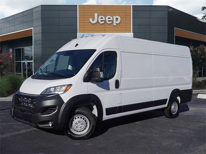 New 2024 RAM ProMaster 3500 w/ Convenience Group