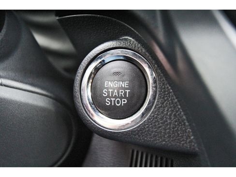 Certified 2025 Subaru Forester Touring AWD/4WD image 17