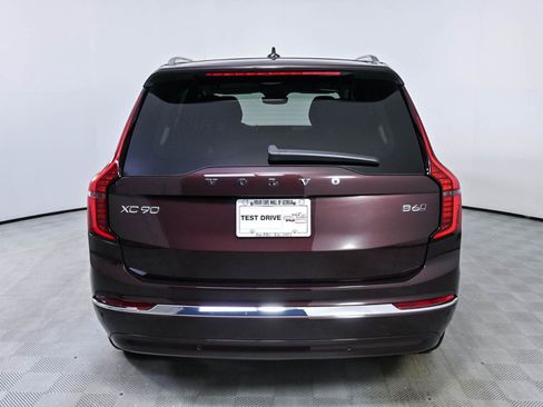 Used 2025 Volvo XC90 B6 Core w/ Climate Package AWD/4WD image 28