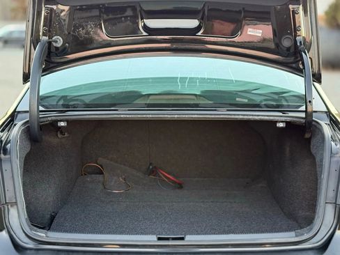 Used 2012 Volkswagen Passat 2.5 SE image 28