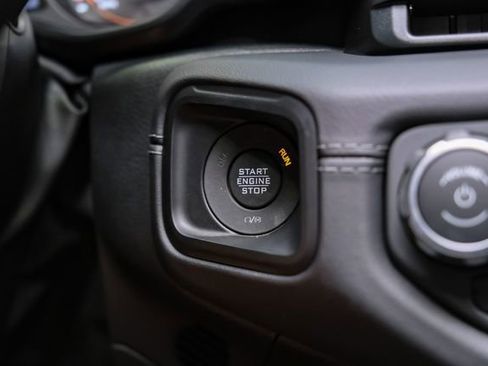 Used 2025 Jeep Wrangler Unlimited Rubicon 392 image 68