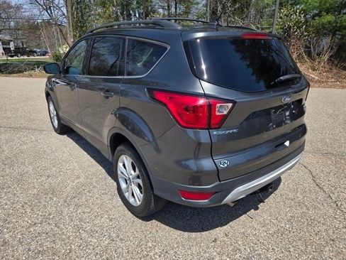 Used 2019 Ford Escape SEL AWD/4WD image 3