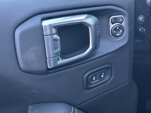 New 2026 Jeep Wrangler Unlimited Sahara AWD/4WD image 12