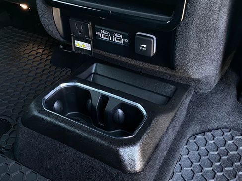 Used 2023 Jeep Wagoneer Series II image 28