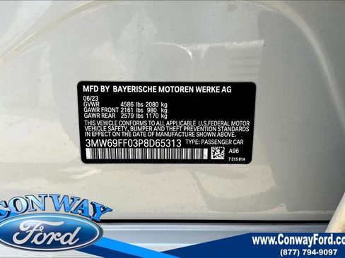 Used 2023 BMW 330i Sedan w/ Driving Assistance Package image 21