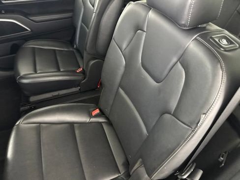 Used 2024 Kia Telluride S w/ S Sunroof Package FWD image 26