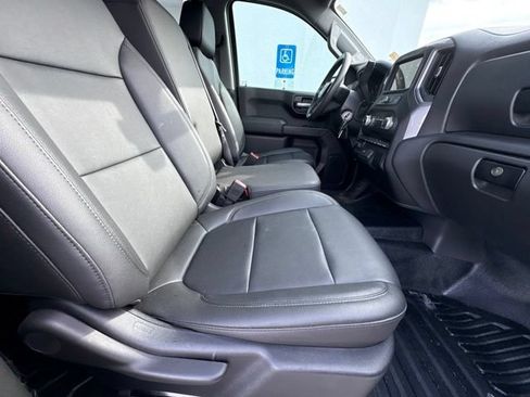 Used 2019 GMC Sierra 1500 2WD Crew Cab w/ Convenience Package image 5