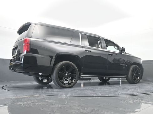 Used 2020 Chevrolet Suburban LT image 63