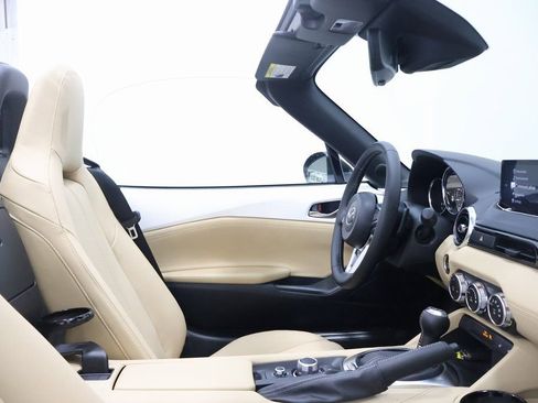 Used 2024 MAZDA MX-5 Miata Grand Touring image 21