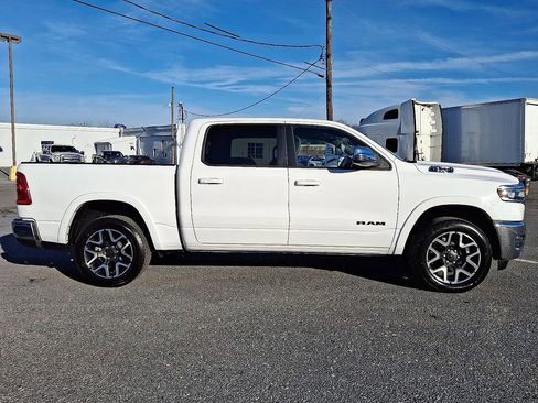 Used 2025 RAM 1500 Laramie image 9