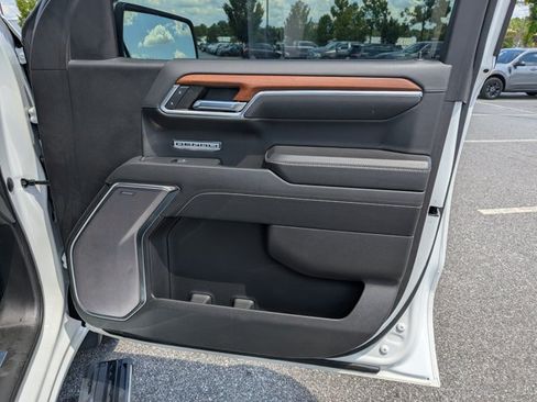 Used 2023 GMC Sierra 1500 Denali AWD/4WD image 27