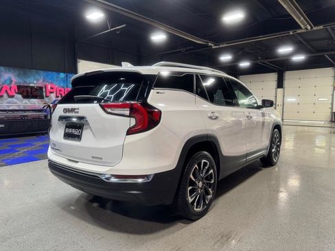 Used 2023 GMC Terrain SLT AWD/4WD image 6