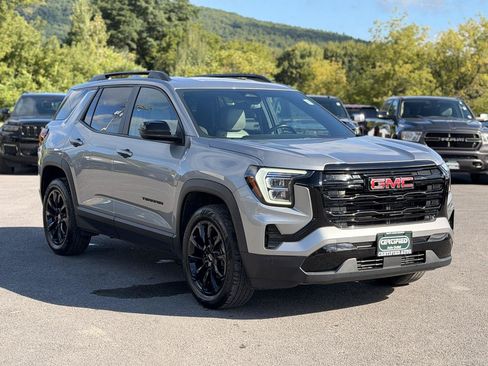 Used 2026 GMC Terrain Elevation w/ Elevation Premium Package AWD/4WD image 3