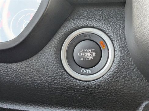 Certified 2024 RAM 1500 Laramie image 28