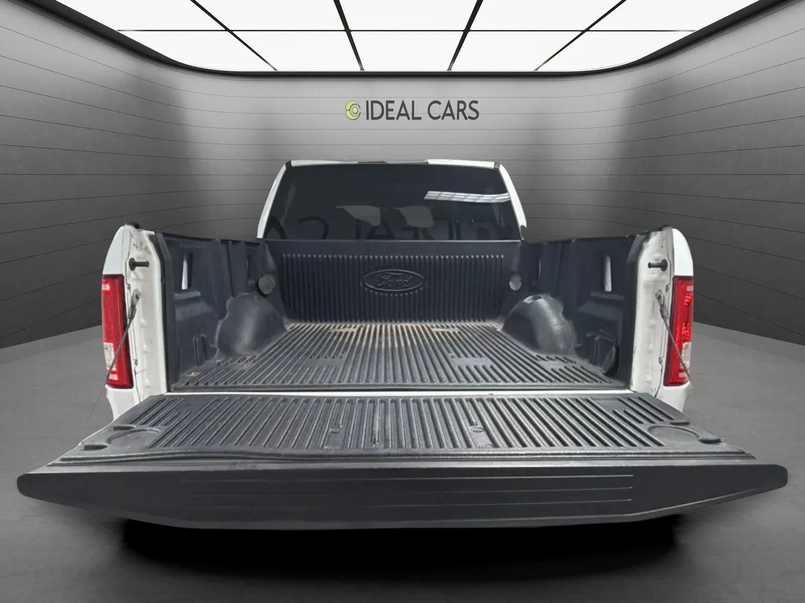 Used 2017 Ford F150 XL w/ Equipment Group 101A Mid AWD/4WD image 20