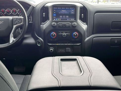 Used 2021 Chevrolet Silverado 1500 RST image 14