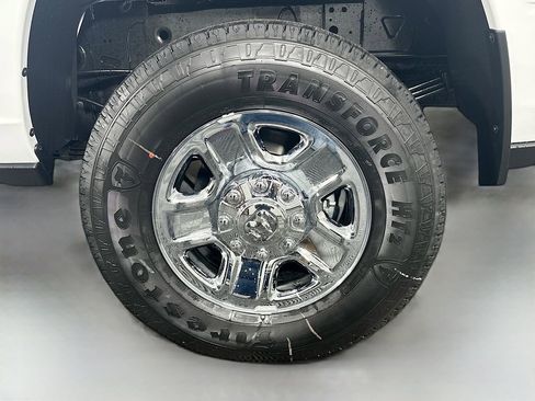New 2026 RAM 3500 Tradesman w/ Chrome Appearance Group A AWD/4WD image 16