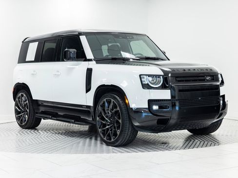Used 2025 Land Rover Defender 110 V8 AWD/4WD image 8