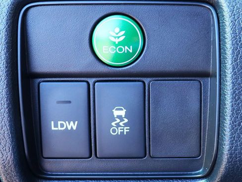 Used 2013 Honda Accord EX-L image 37