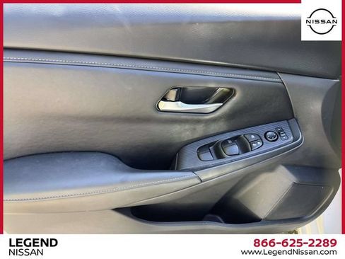 Certified 2024 Nissan Sentra SV FWD image 16