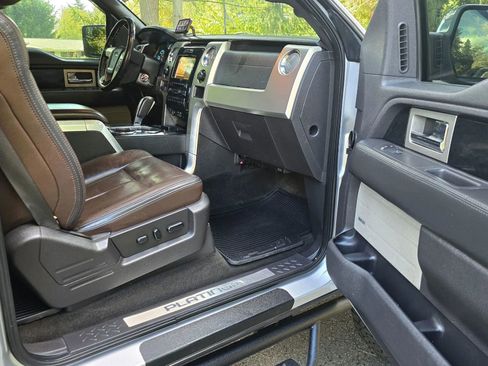 Used 2012 Ford F150 Platinum w/ Max Trailer Tow Pkg image 10
