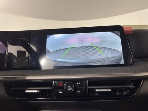 New 2026 Nissan Kicks SV image 25