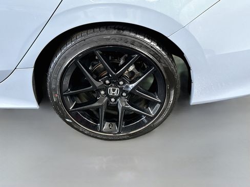Used 2023 Honda Civic Sport image 37