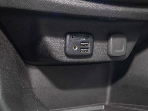 Used 2023 Chevrolet Traverse High Country AWD/4WD image 25