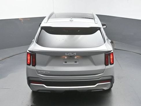 Used 2025 Kia Sorento S w/ Panoramic Sunroof Package FWD image 46