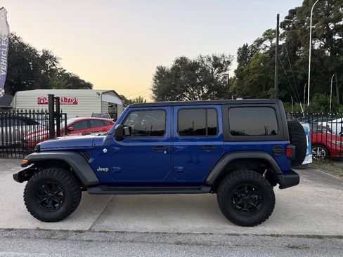 Used 2020 Jeep Wrangler Unlimited Sport AWD/4WD image 37