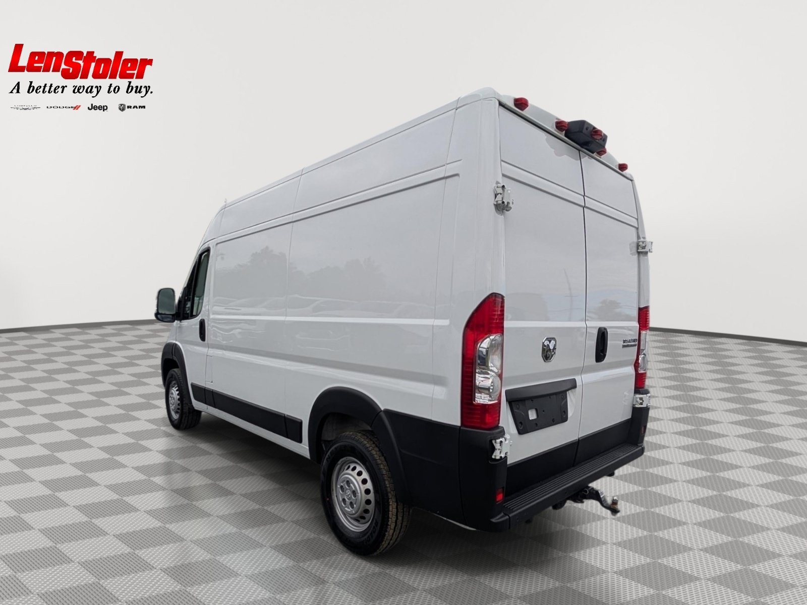 Used 2024 RAM ProMaster 1500 w/ Safety Group FWD image 3