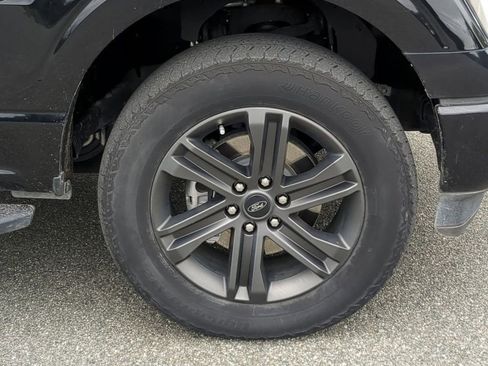 Used 2022 Ford F150 XLT w/ Equipment Group 302A High image 10