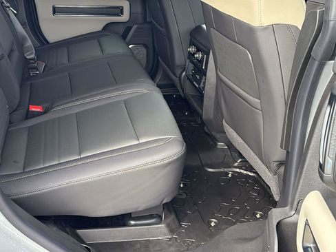 New 2026 GMC Hummer EV SUV image 18