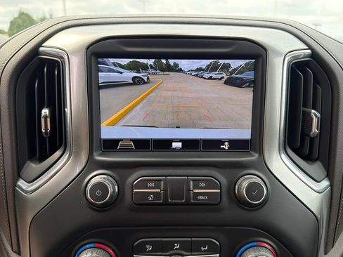 Used 2020 Chevrolet Silverado 1500 LT Trail Boss AWD/4WD image 18