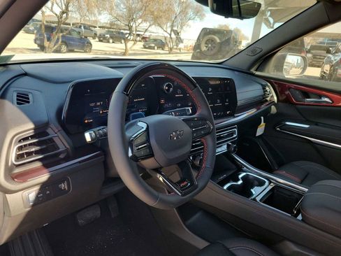 New 2026 Chevrolet Traverse RS FWD image 10