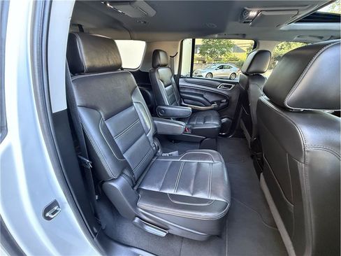 Used 2019 GMC Yukon XL Denali w/ Denali Ultimate Package AWD/4WD image 33