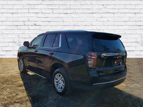 Used 2024 Chevrolet Tahoe LT image 3