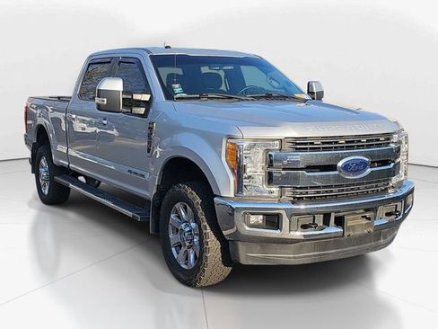 Used 2017 Ford F350 Lariat w/ Lariat Value Package image 1