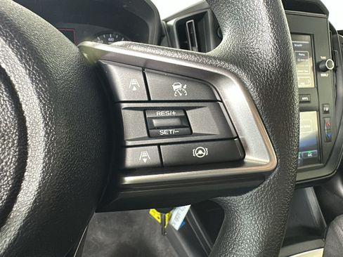 Used 2025 Subaru Impreza 2.0i AWD/4WD image 16