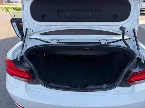 Used 2018 BMW 230i Convertible w/ Premium Package RWD image 16