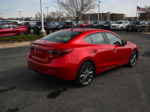 Used 2018 MAZDA MAZDA3 Grand Touring w/ Premium Equipment Package image 5