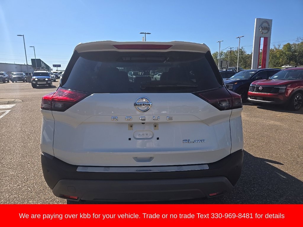 Used 2021 Nissan Rogue SL AWD/4WD image 6