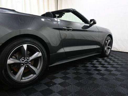 Used 2016 Ford Mustang Convertible w/ Equipment Group 051A RWD image 15