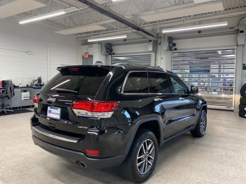 Used 2022 Jeep Grand Cherokee Limited image 5