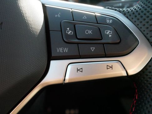 New 2025 Volkswagen GTI SE image 12