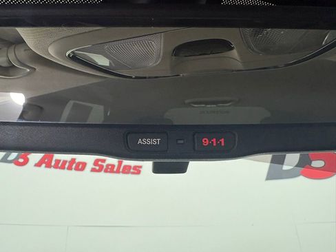 Used 2015 Jeep Cherokee Latitude w/ Cold Weather Group image 27