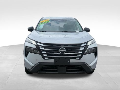 Used 2024 Nissan Rogue S AWD/4WD image 25