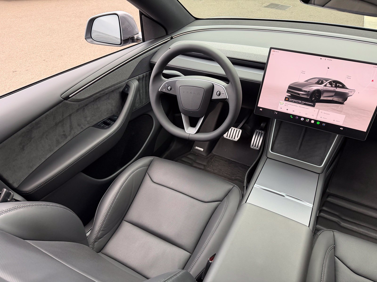 Used 2026 Tesla Model Y AWD image 6
