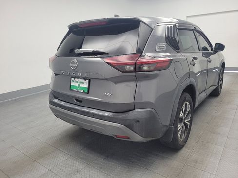Used 2022 Nissan Rogue SV FWD image 7