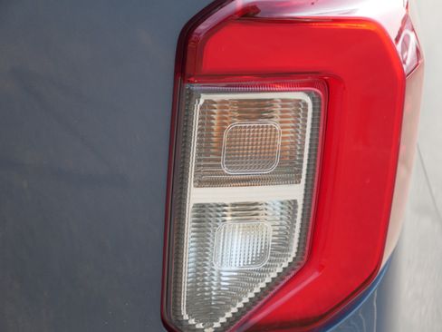 Used 2021 Ford Explorer ST w/ Equipment Group 401A AWD/4WD image 17